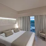 King Saron Hotel 4*