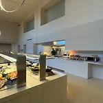 King Saron Hotel
