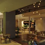 King Saron Hotel